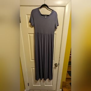 Women's long dress size large